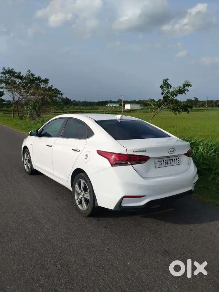 Hyundai Verna 2020 Diesel 148000 Km Driven Automatic