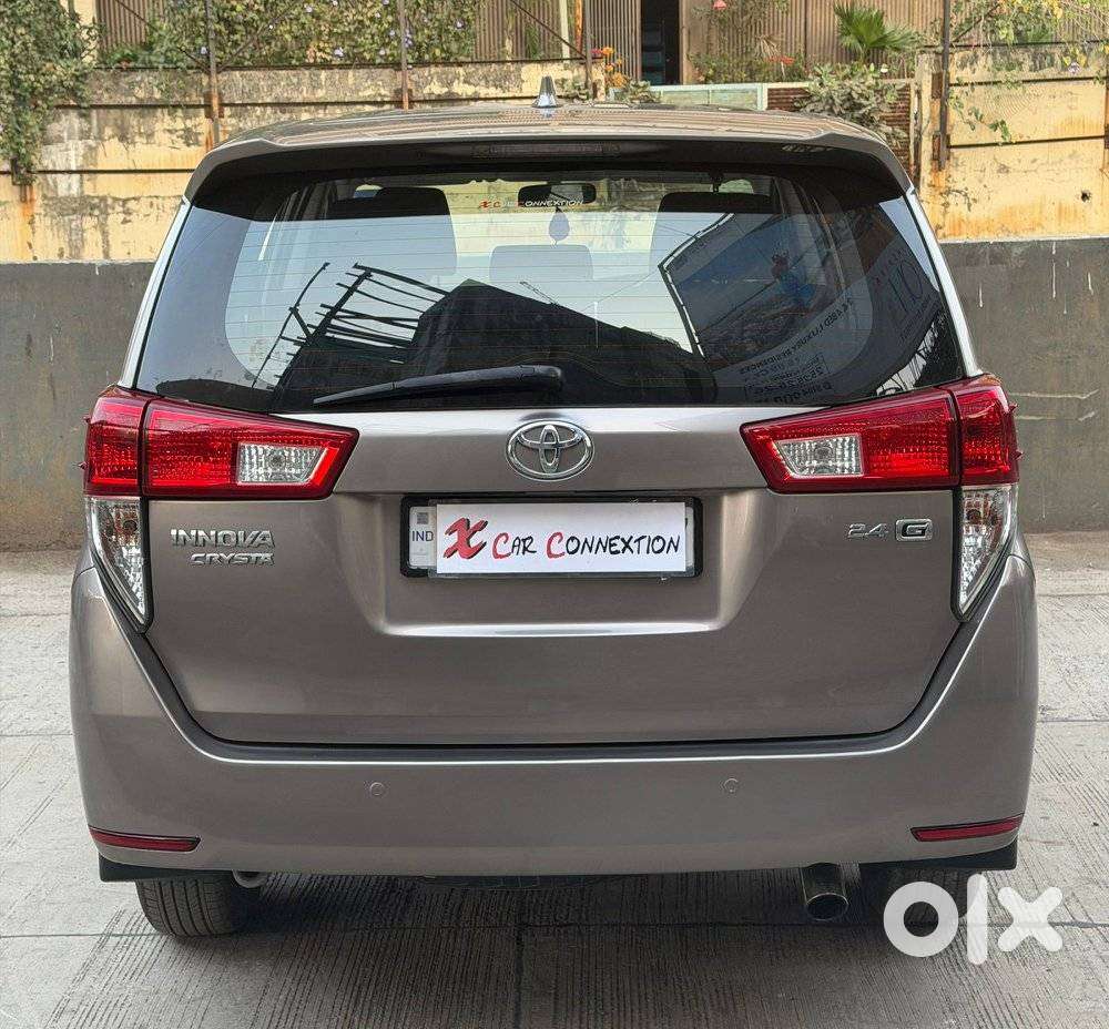 Toyota Innova Crysta