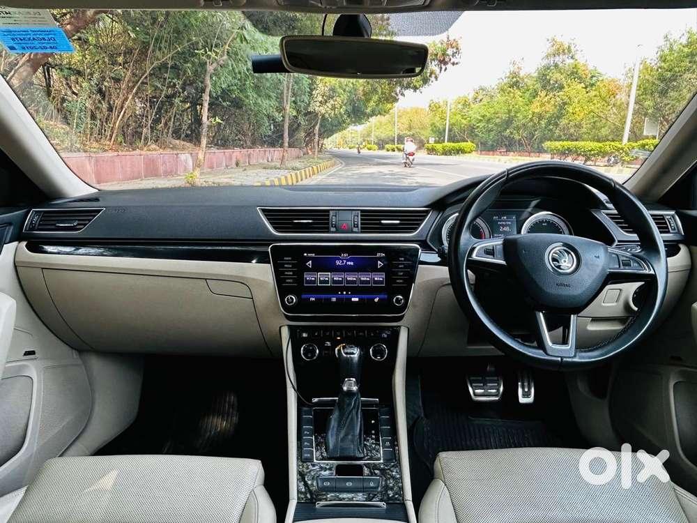 Skoda Superb L&k 1.8 Tsi At, 2019, Petrol