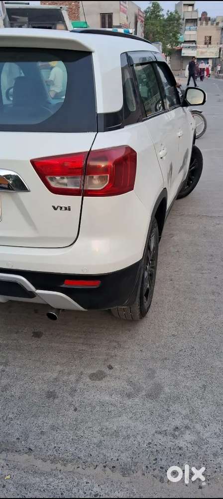 Maruti Suzuki Brezza Diesel 90000 Km Driven