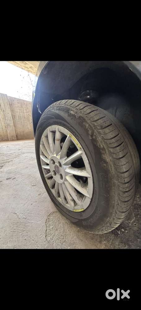 Fiat Linea, 2012, Petrol