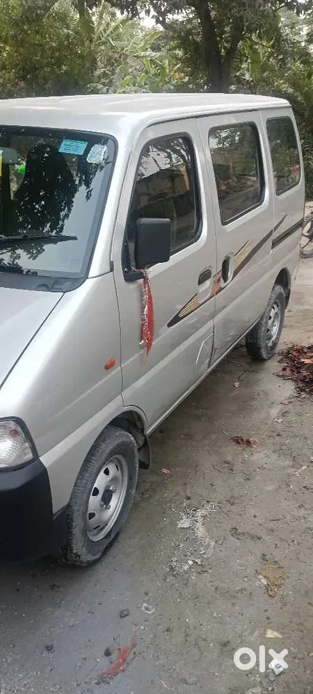 8 Yaars Old Good Kandisan  Car