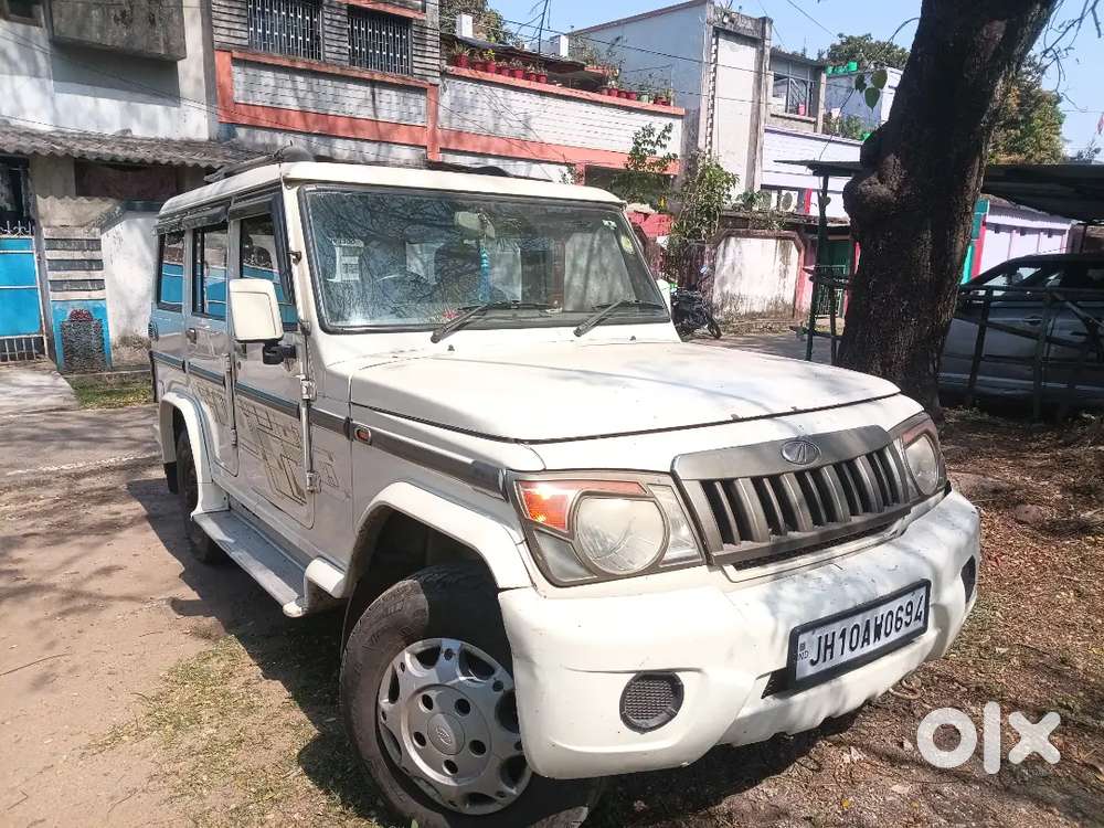 Bolero Top Model Zlx Crdi Engine With 15km Average In Excellent Condto