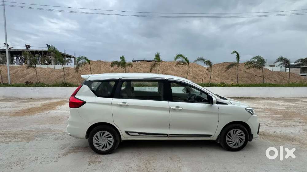 Maruti Ertiga 2023 Petrol Manual
