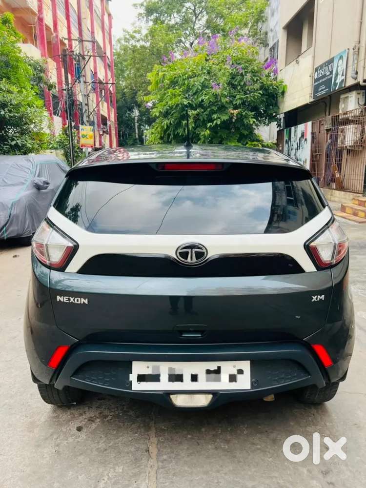 Tata Nexon 2019 Diesel 81000 Km Driven
