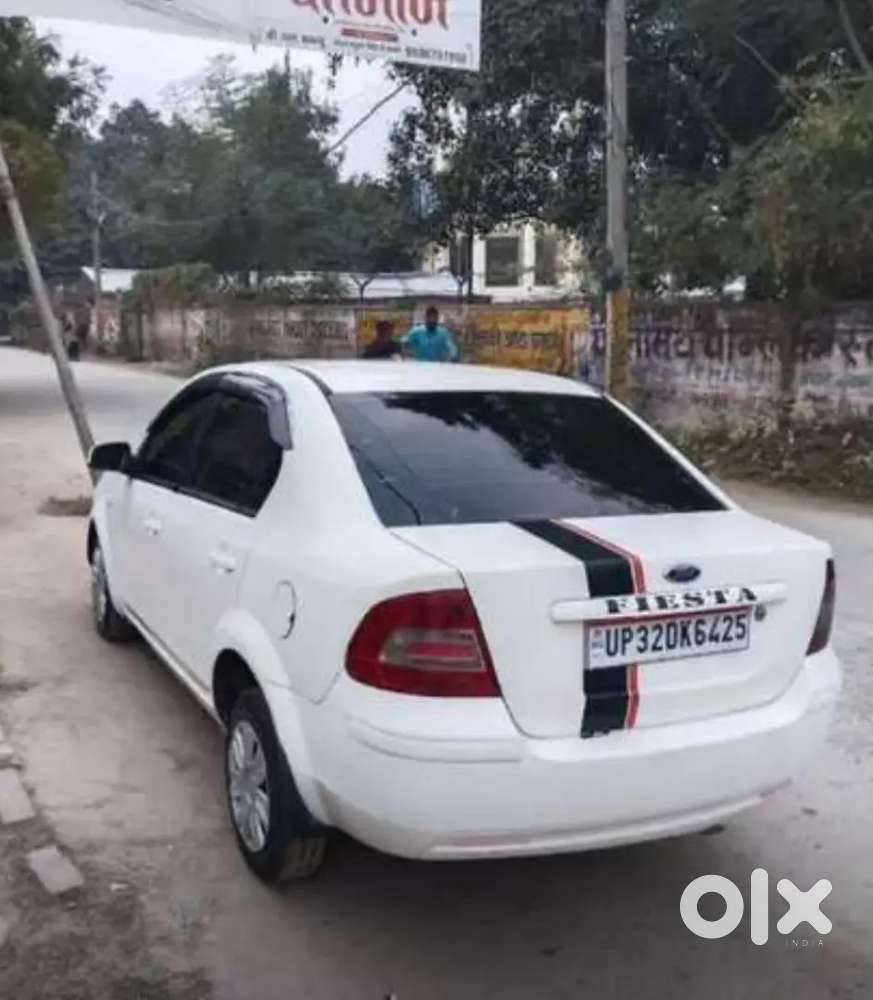 Ford Fiesta 2015 Diesel 88000 Km Driven