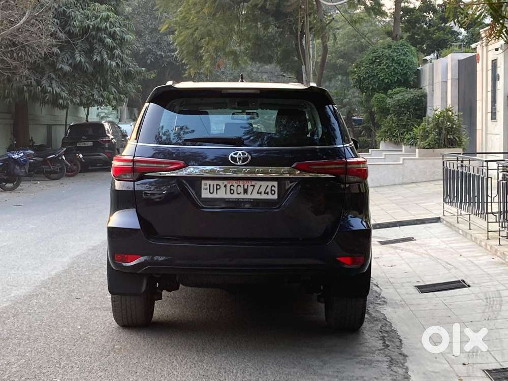 Toyota Fortuner [2021-ongoing] 2.8 2wd Diesel Mt, 2021, Diesel