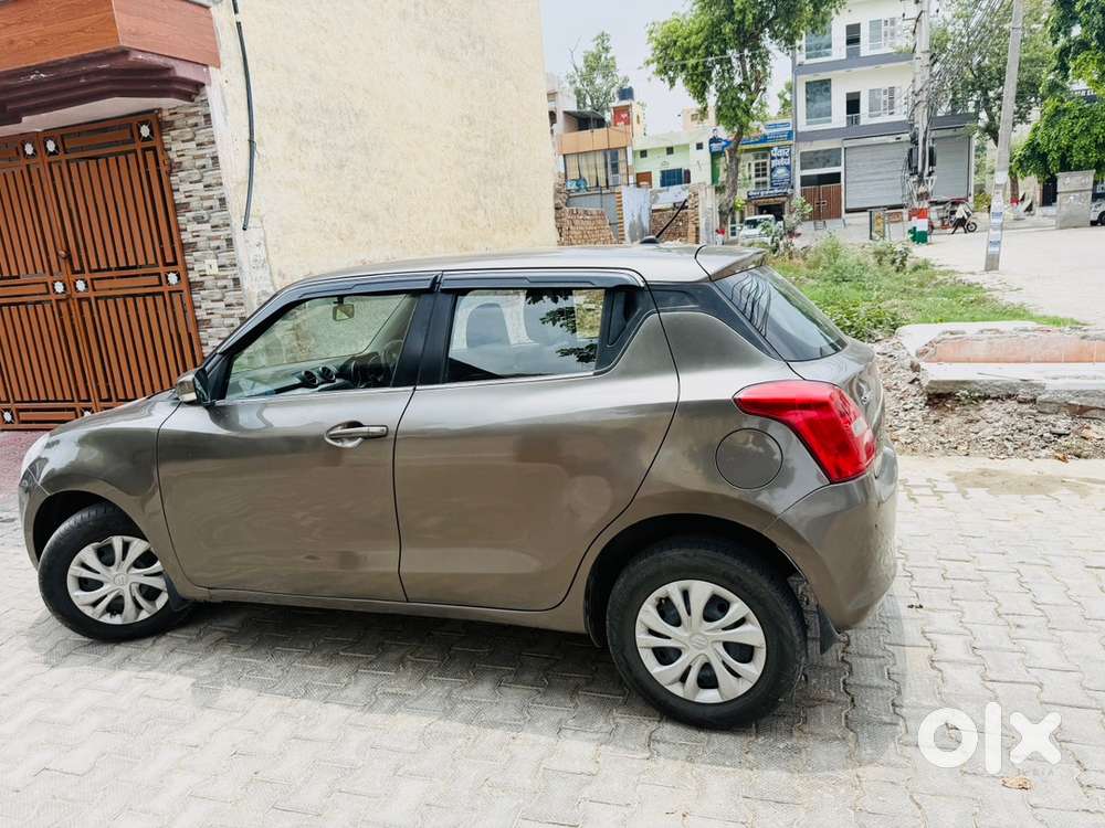 Maruti Suzuki Swift Petrol Manual 2021