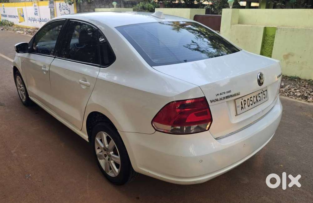 Volkswagen Vento 1.6 Highline Plus 16 Alloy, 2013, Diesel