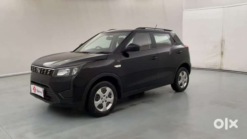 Mahindra Xuv300 W6, 2023, Petrol