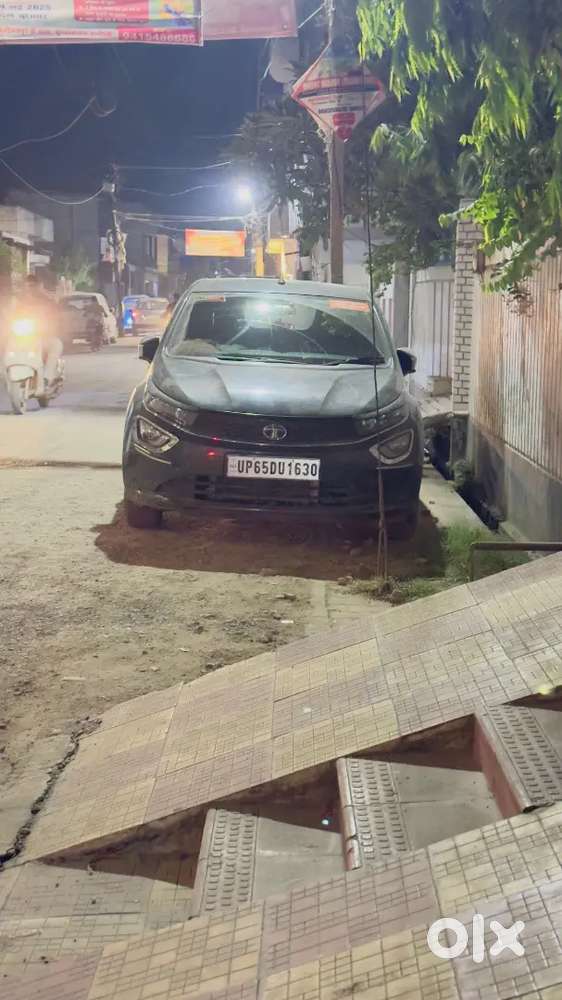 Tata Altroz Ev Xz Plus 2021 Manual Petrol