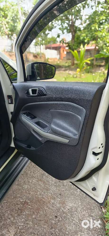 Ford Ecosport Titanium 2013 Diesel 72000 Km Driven,very Good Condition