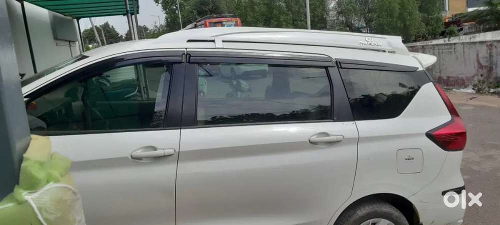 Maruti Suzuki Ertiga Vxi 2023 Cng
