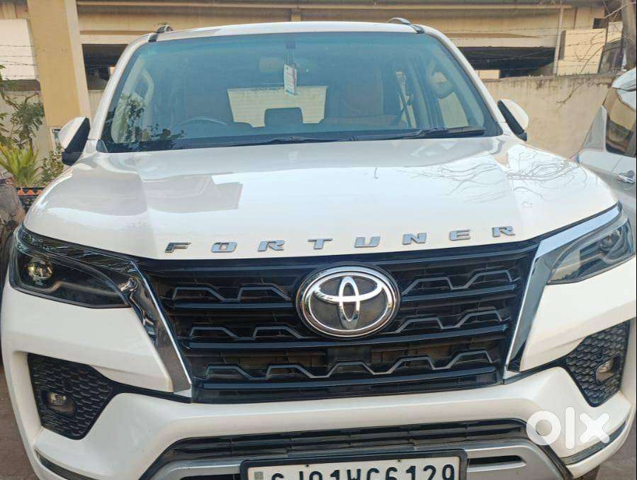 Toyota Fortuner 2022 Diesel Well Maintained