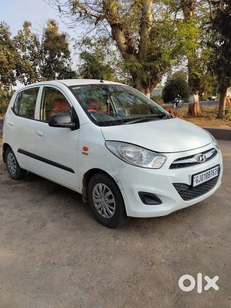 Hyundai I10 Magna Petrol 2013