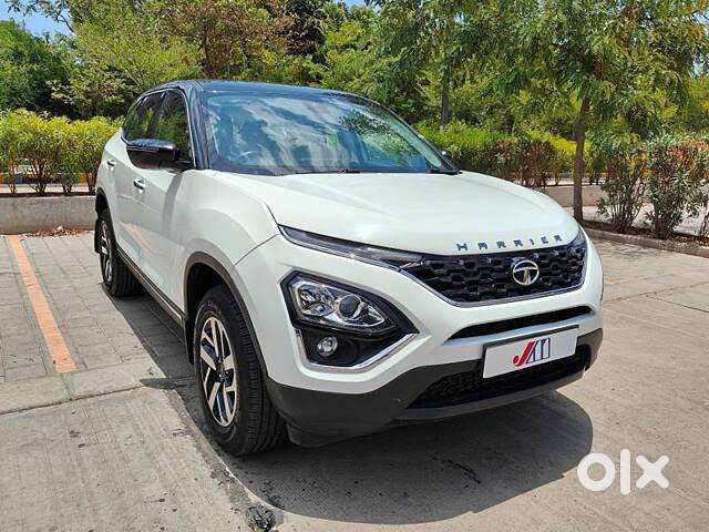 Brand New Condition Harrier Xza+ Dual Tone White Black For Sale