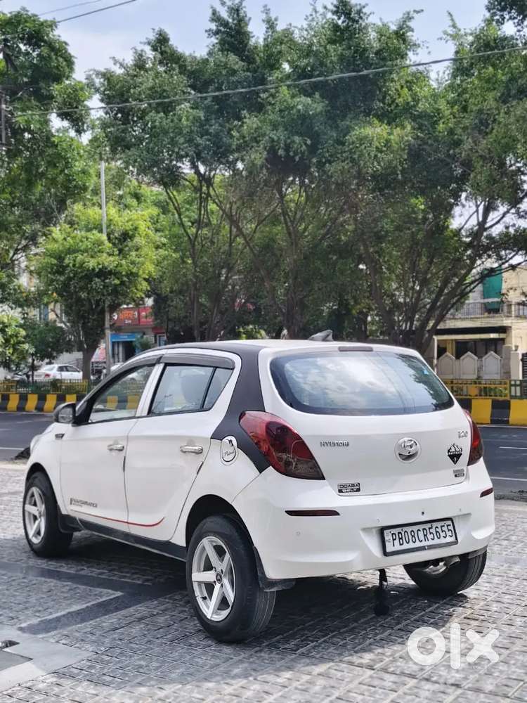 Hyundai I20 Sportz 2014