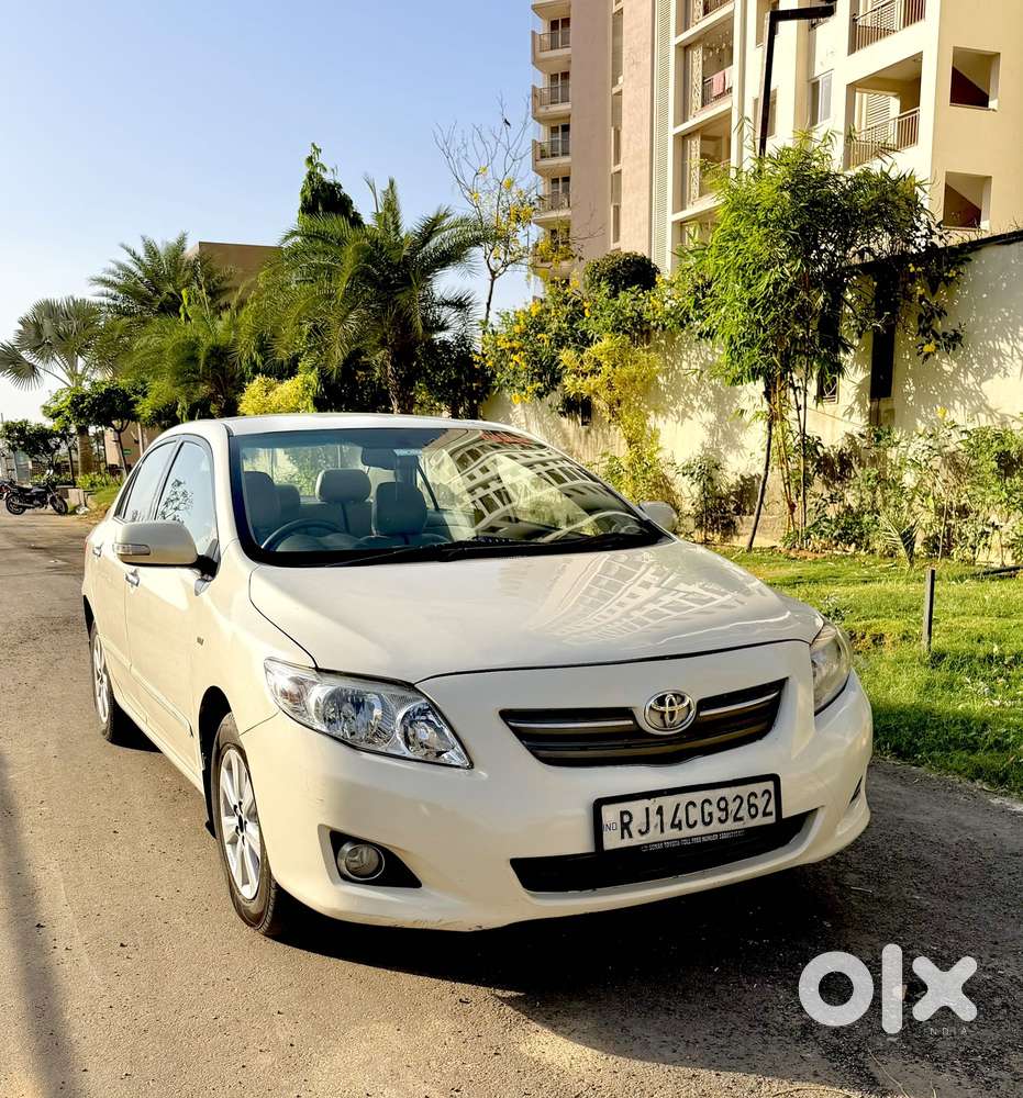 Toyota Corolla Altis Gl, 2010, Petrol