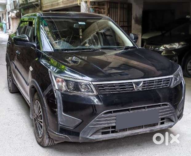 Mahindra Xuv300 W4, 2023, Petrol