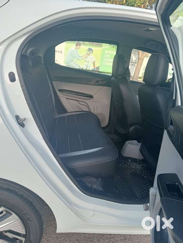 Tata Tiago, 2022, Petrol