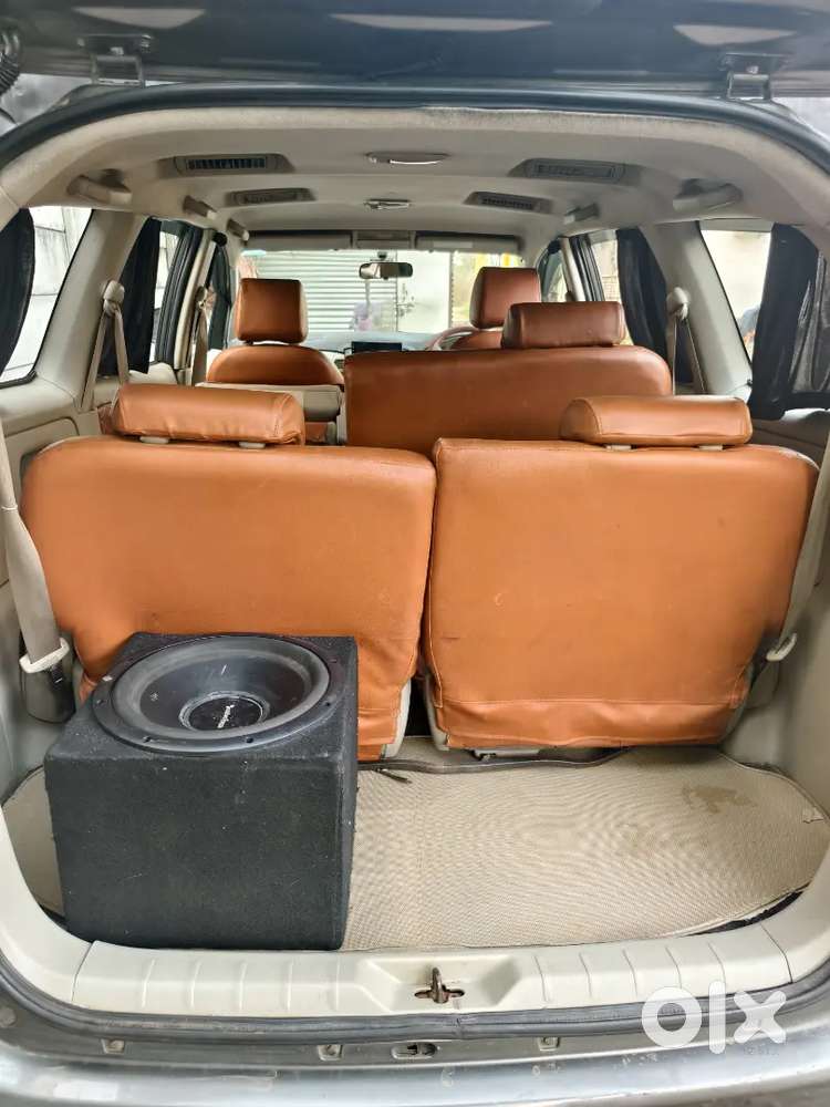 Toyota Innova 2014