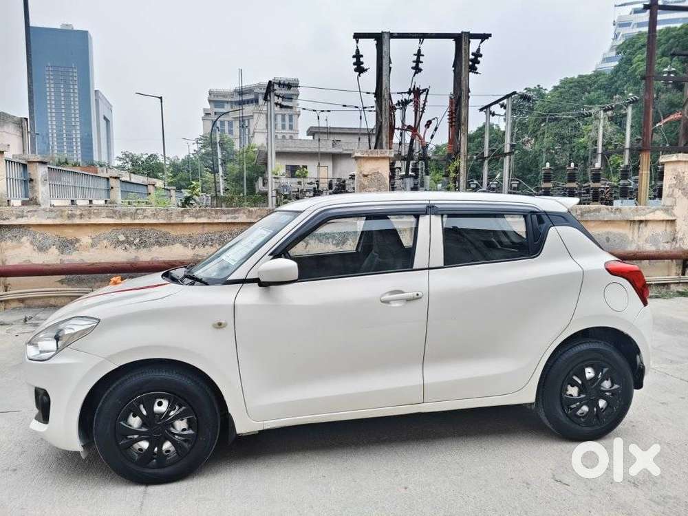 Maruti Suzuki Swift Lxi Optional-o, 2020, Petrol