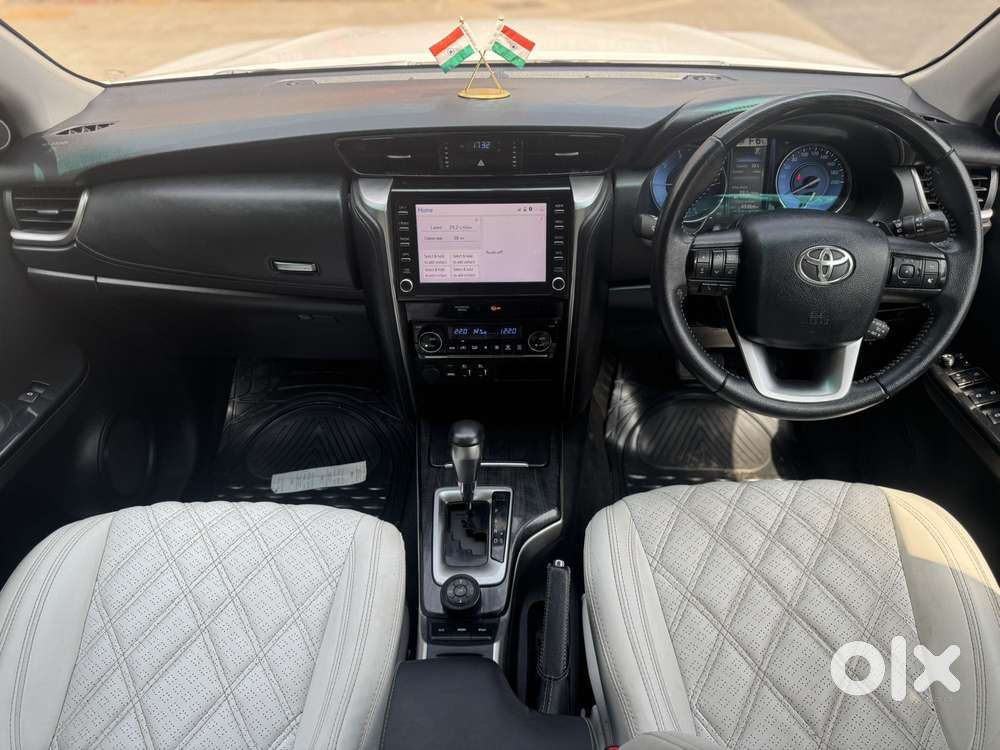 Toyota Fortuner [2021-ongoing] 2.8 2wd Diesel At, 2022, Diesel