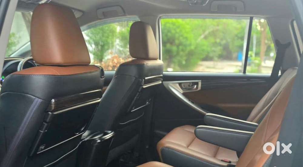 Toyota Innova Crysta 2019 Diesel Well Maintained