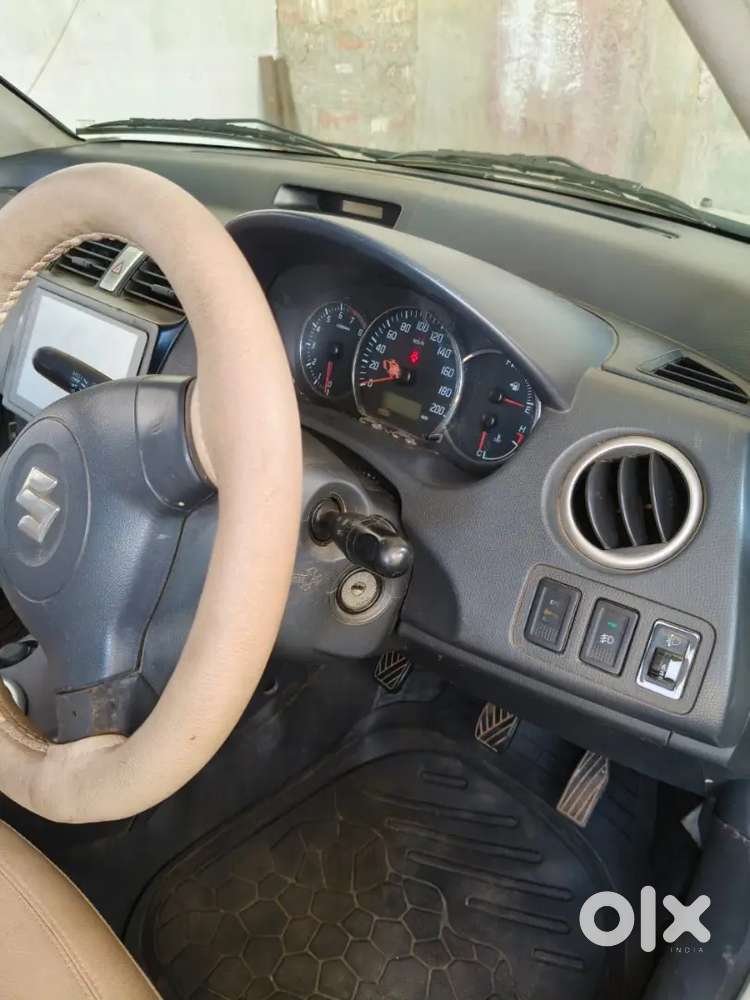 2nd Owner Maruti Swift 2010