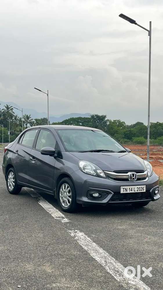 Honda Amaze 2017 Vx Cvt Automatic Top End Model