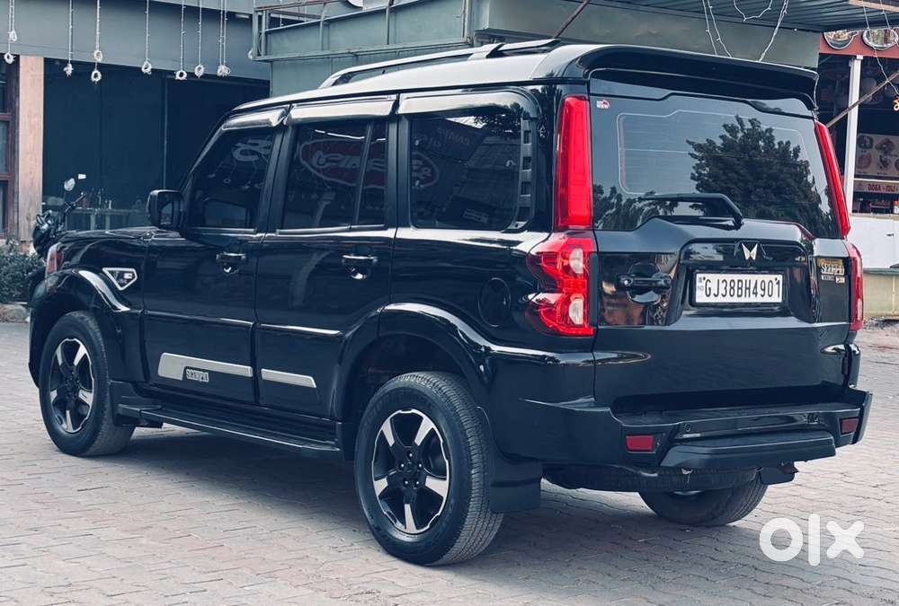 Mahindra Scorpio Classic 2.2 S 11 Mt 7 Cc, 2025, Diesel