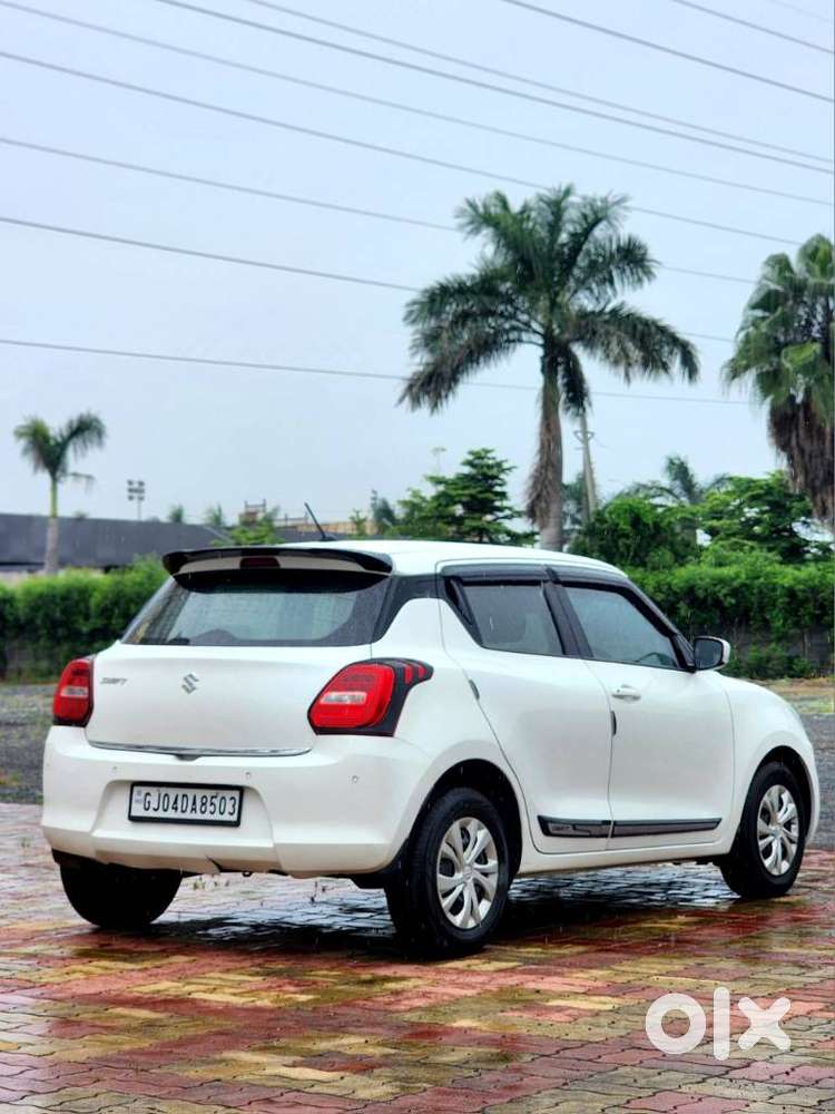 Maruti Suzuki Swift Amt Vxi, 2020, Petrol