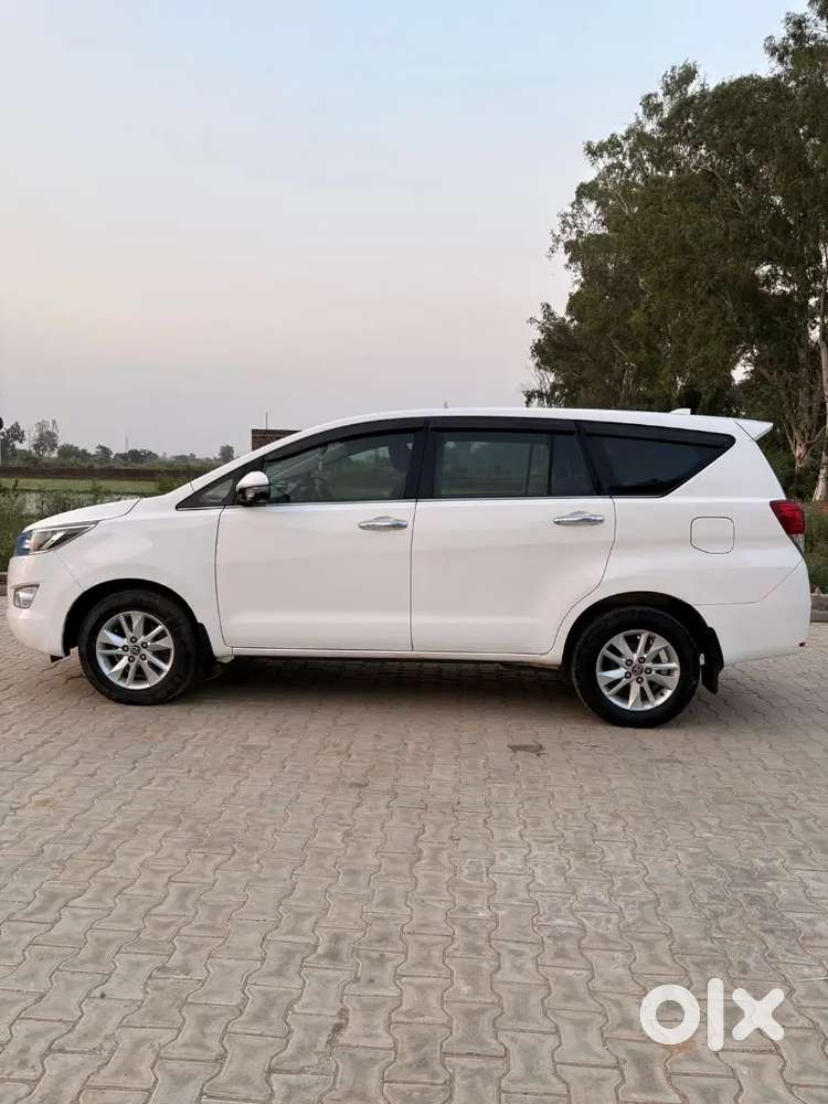 Toyota Innova Crysta 2019 Diesel 92000 Km Driven