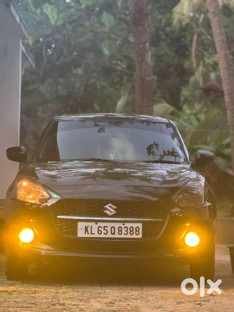 2021 Maruti Swift Lxi Black Kl65 125000km Company Service