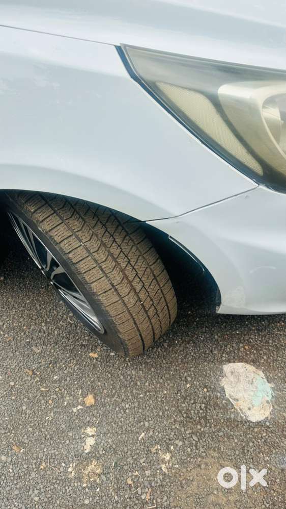 Hyundai Fluidic Verna Diesel 110000 Km Driven