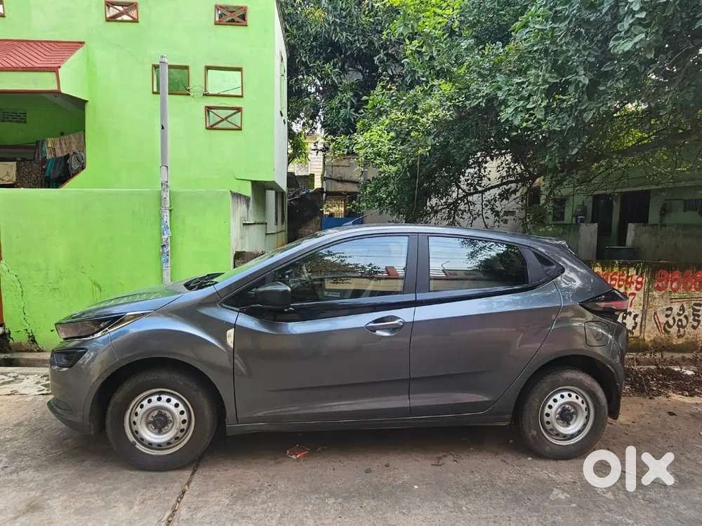Tata Altroz 2021 Petrol Well Maintained