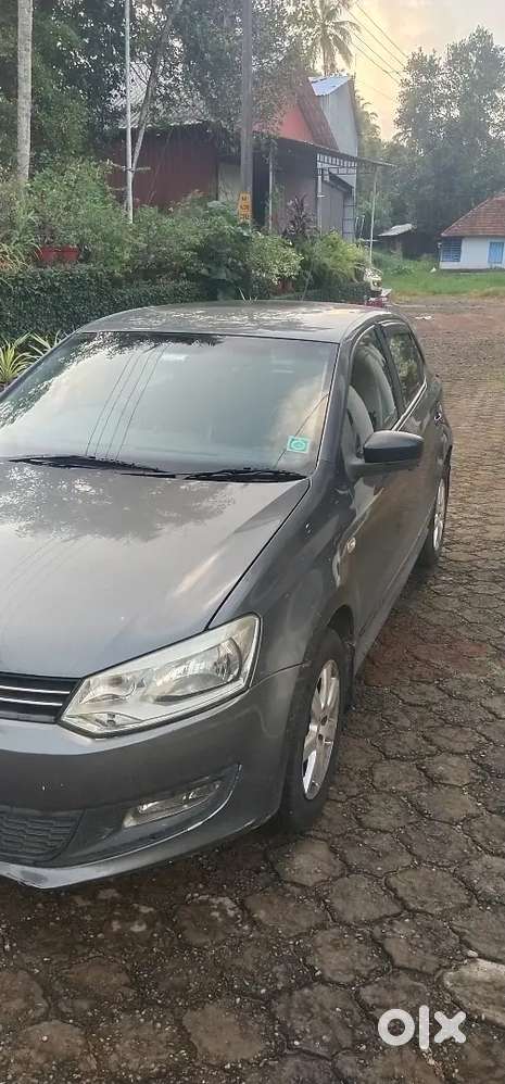 Volkswagen Polo 2011 Diesel 121000 Km Driven