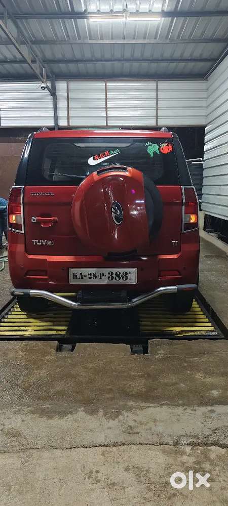 Mahindra Tuv 300 2017 Diesel 274900 Km Driven