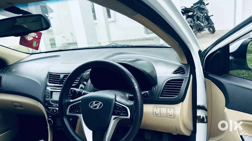 Hyundai Verna Crdi Diesel 2013