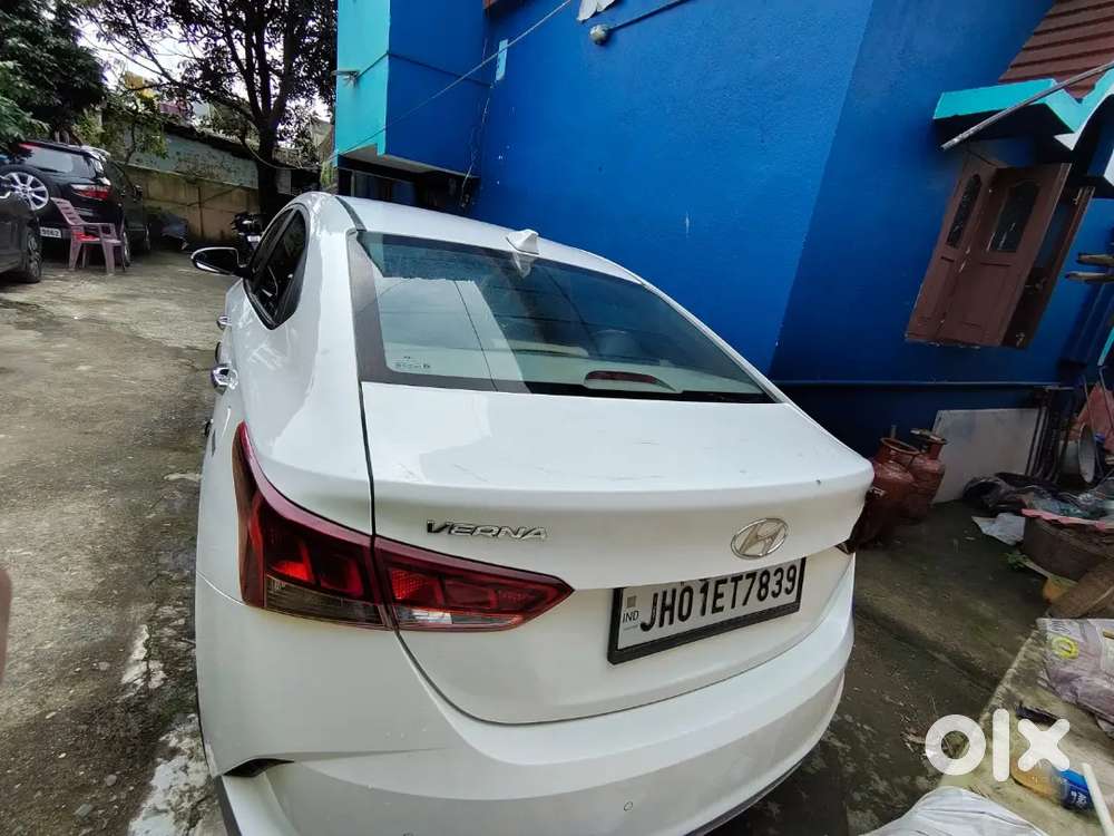 Hyundai Verna 1.5 Petrol 2022