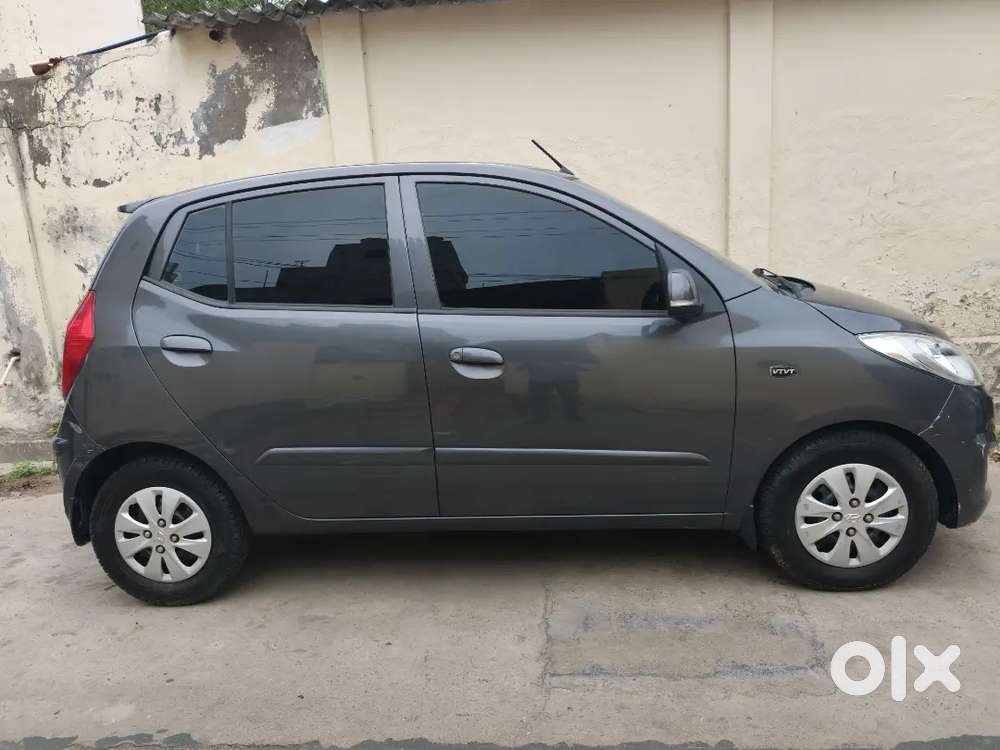 Hyundai I10 Sportz Petrol 2011