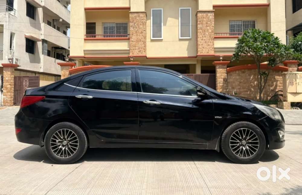 Hyundai Verna 1.6 Ex Vtvt, 2015, Petrol