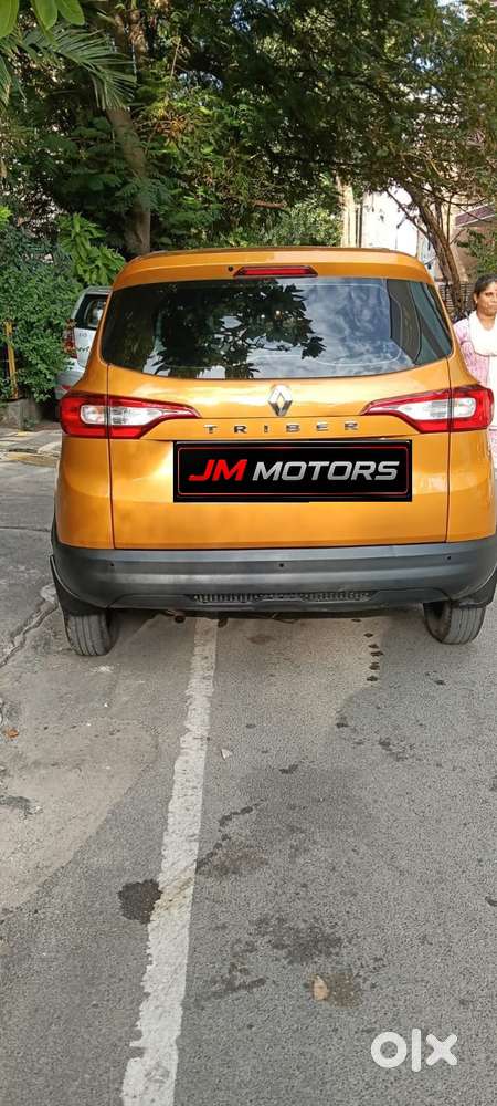 Renault Triber Rxl, 2021, Petrol