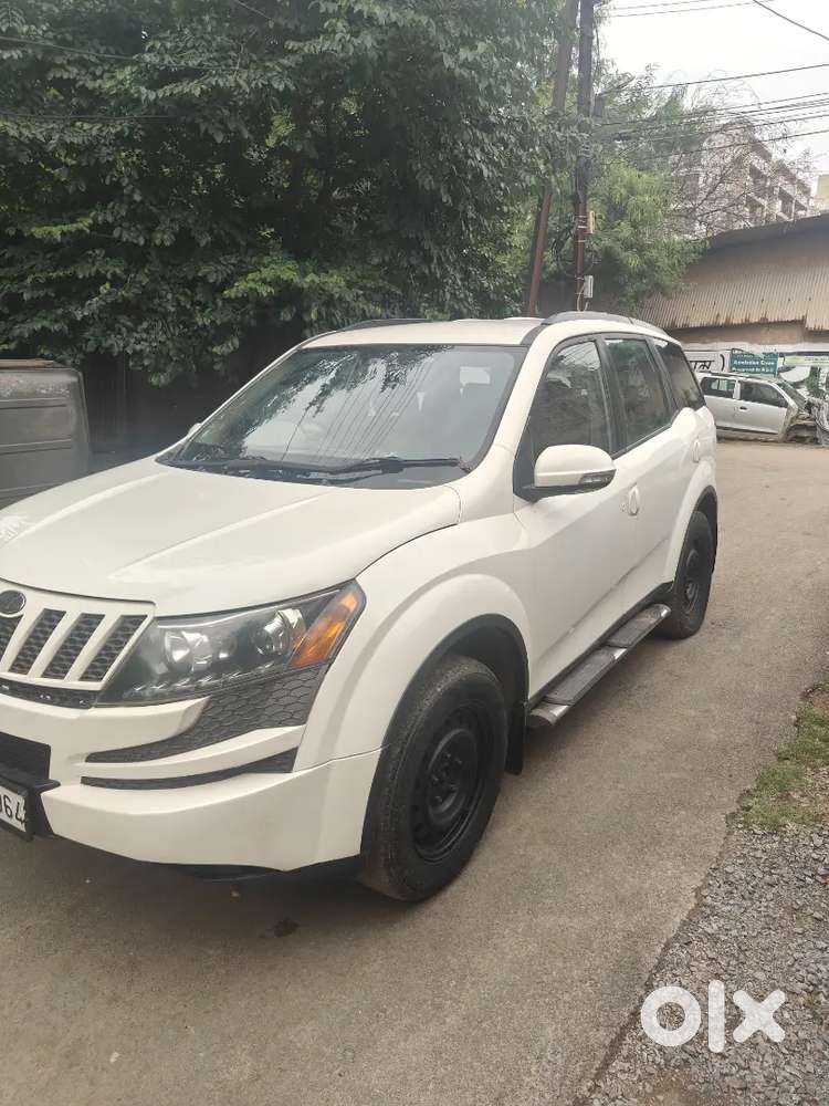 Mahindra Xuv500 2014 Diesel 100000 Km Driven