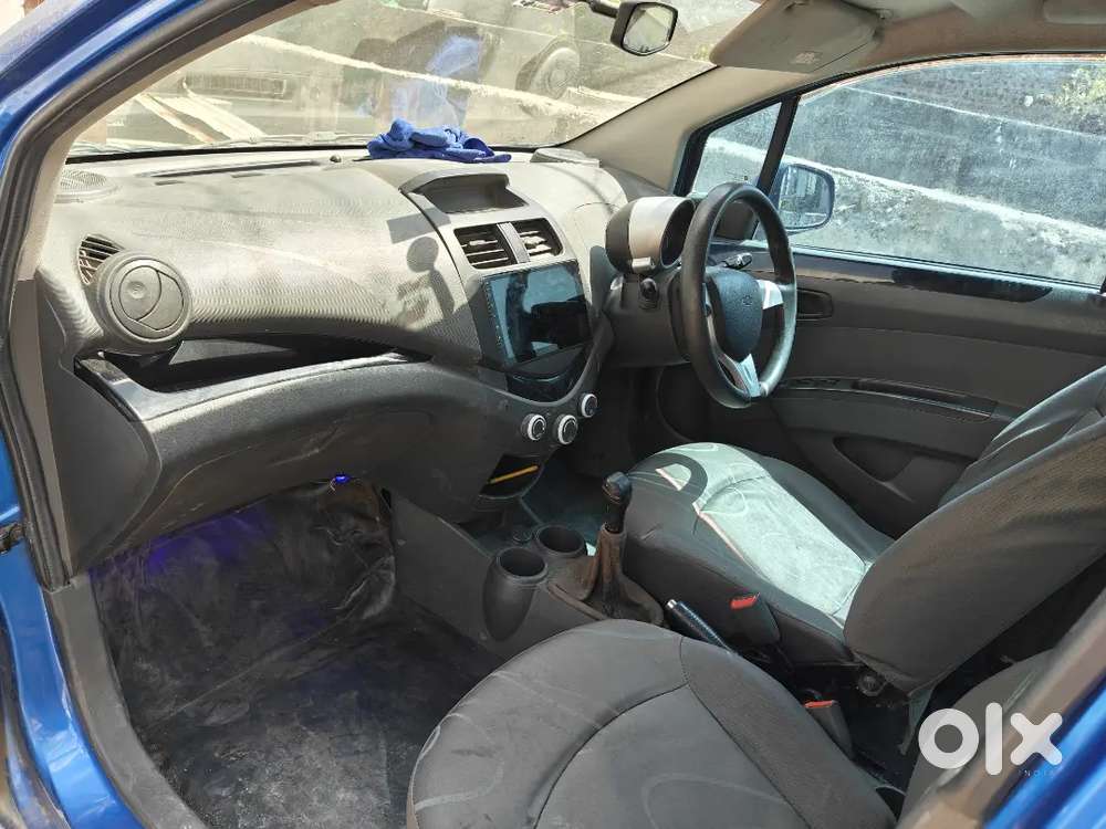 Chevrolet Beat Petrol 2012