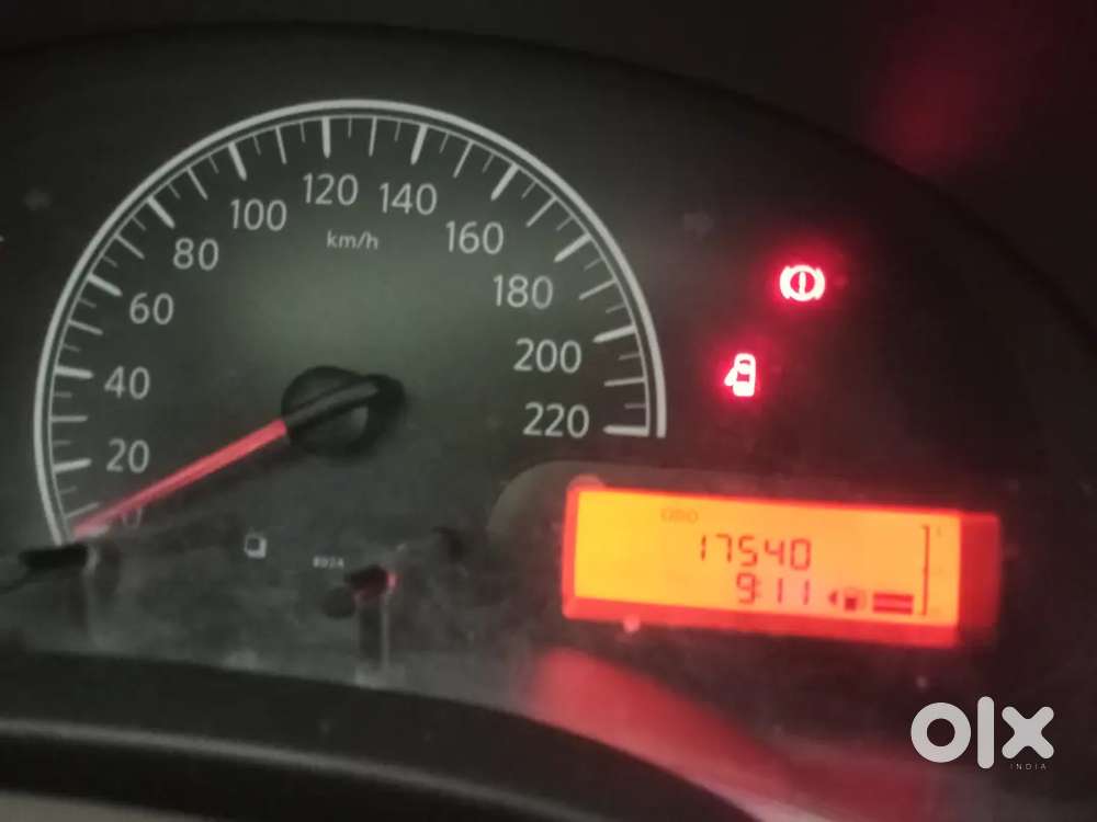 Nissan Sunny 2012 Model