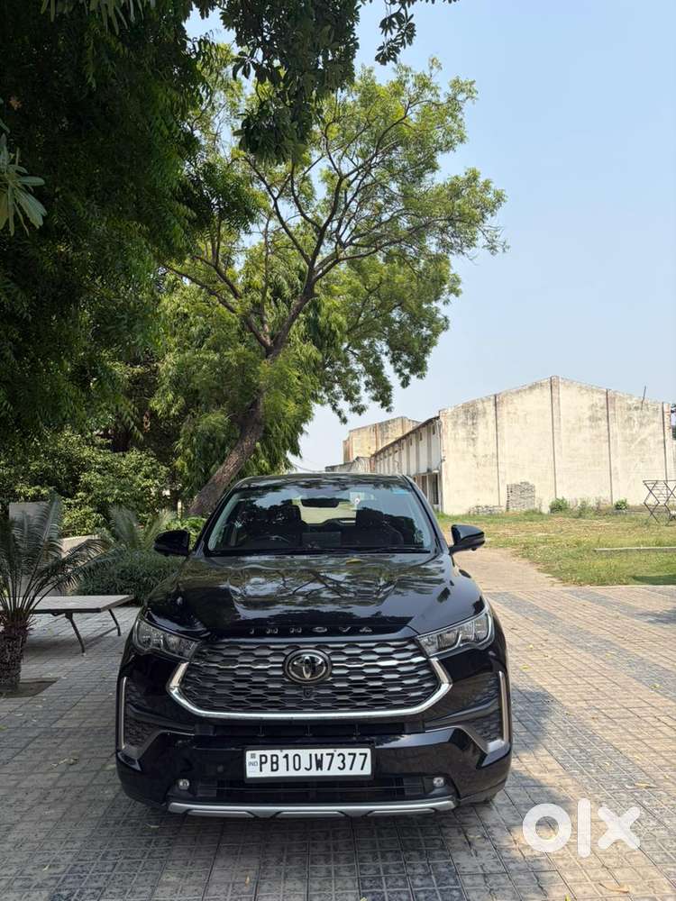 Toyota Innova Hycross Zx(o), 2025, Petrol