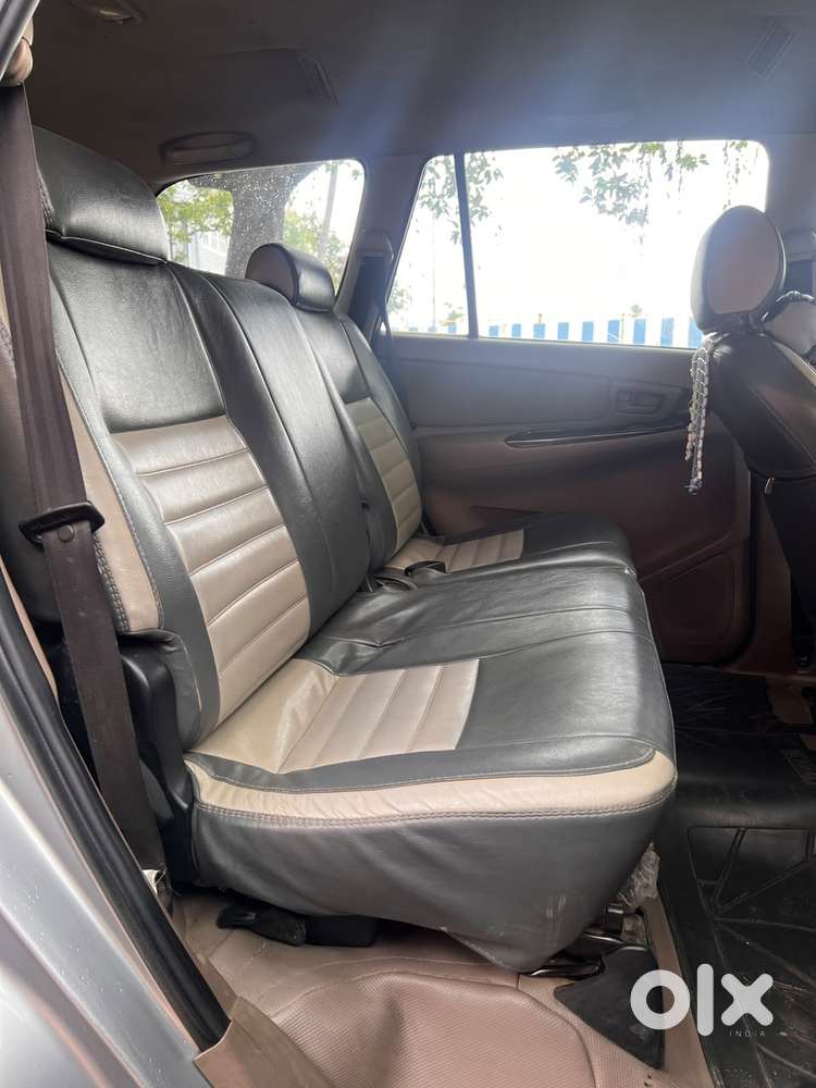 Toyota Innova 2.5 G (diesel) 7 Seater, 2016, Diesel
