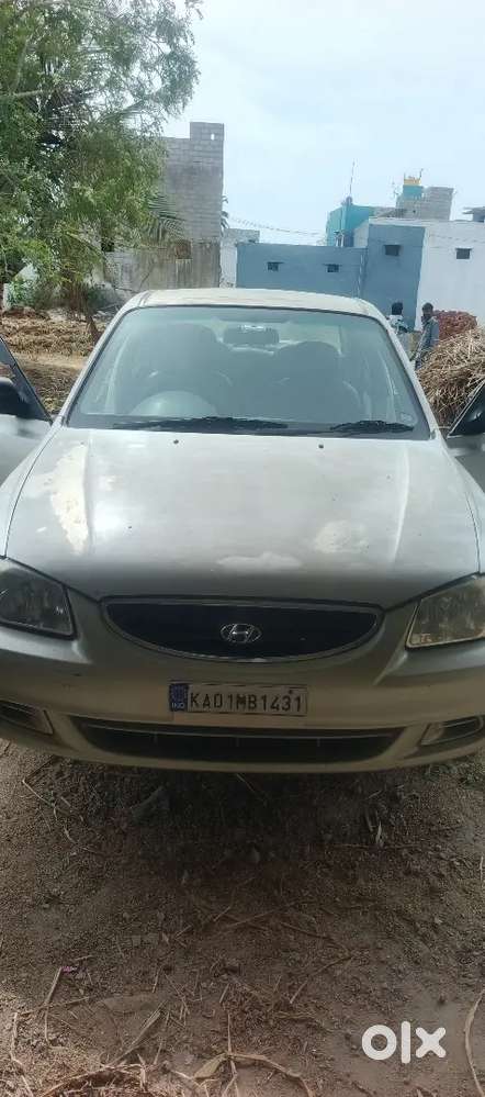 Hyundai Accent 1.5 Executive 2002