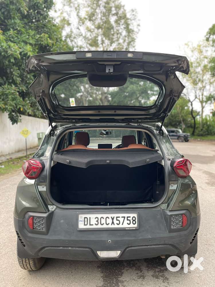 Tata Punch 1.2 Revotron Accomplished Camo Amt, 2023, Petrol
